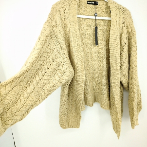 NEW BlankNYC Medium Open Front Puff Sleeve Oversized Cardigan Sweater Cable Knit - Picture 3 of 8